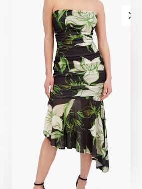 NWT Siena Black Green Lily Floral Ruched Asymmetrical Mesh Midi Dress size Small